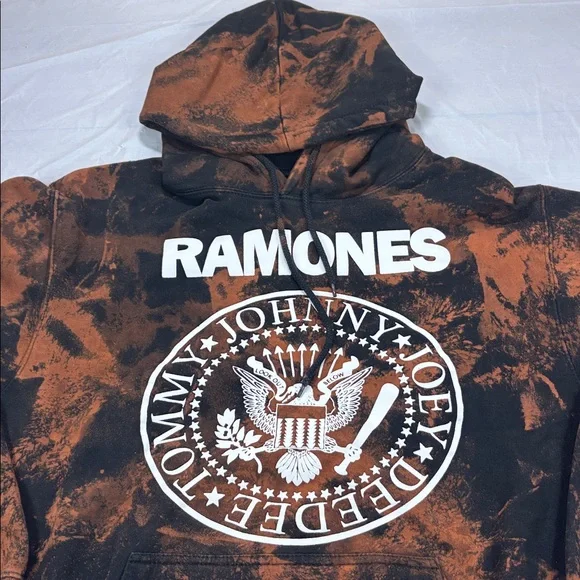 RAMONES HOODIE - Picture 2 of 4